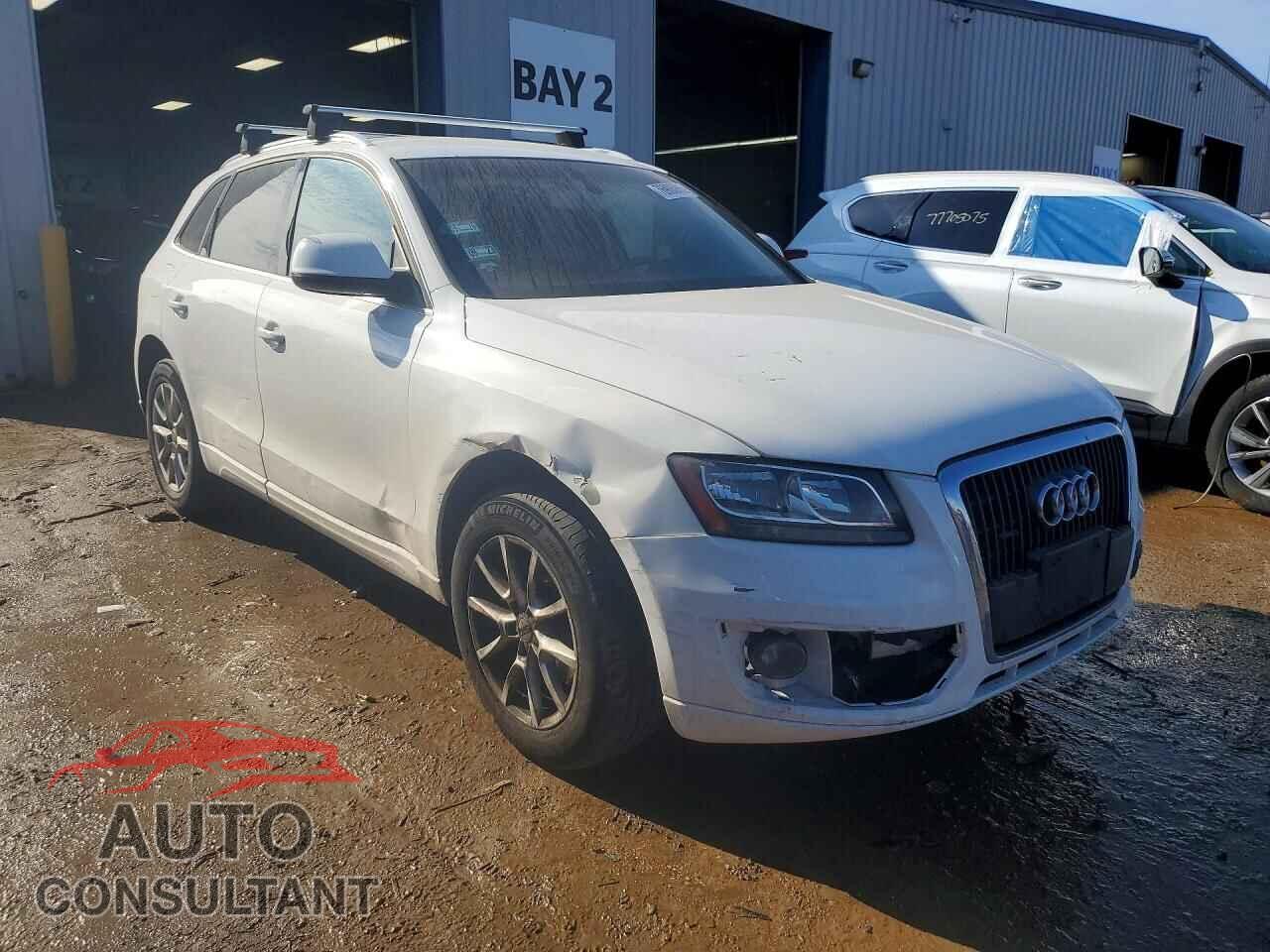AUDI Q5 2011 - WA1CFAFP2BA033675