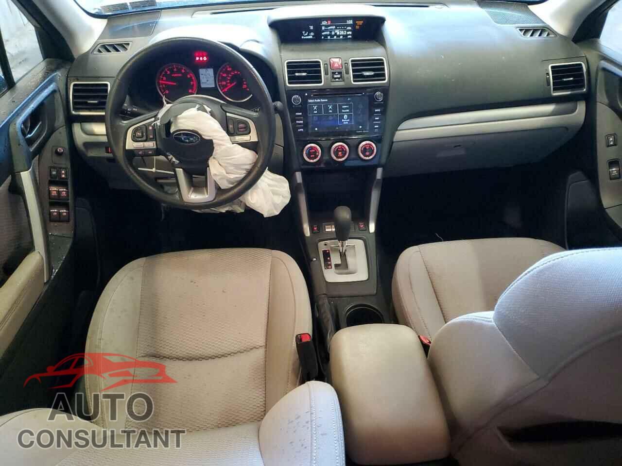 SUBARU FORESTER 2017 - JF2SJAEC0HH519319