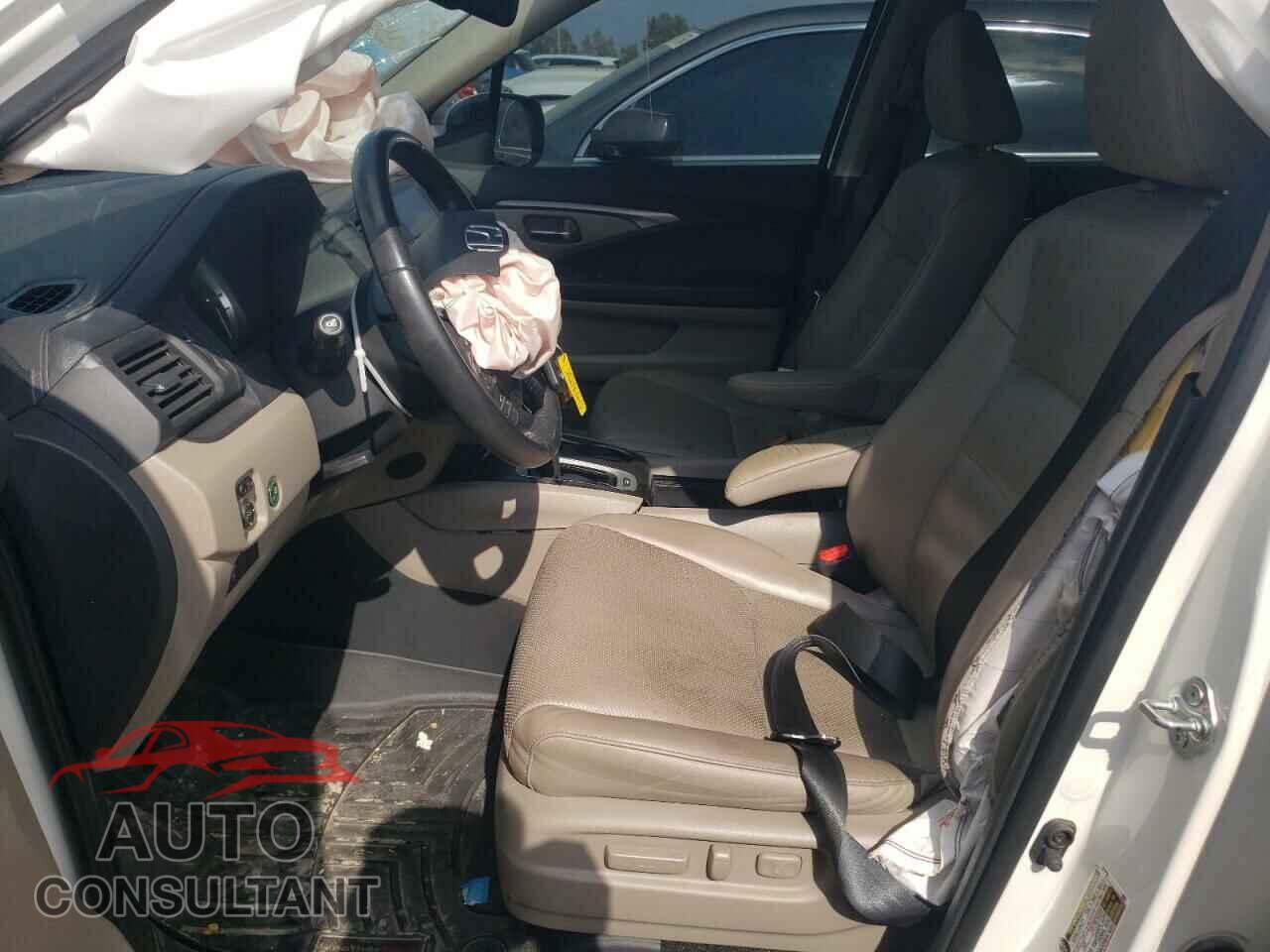 HONDA RIDGELINE 2018 - 5FPYK3F61JB007768