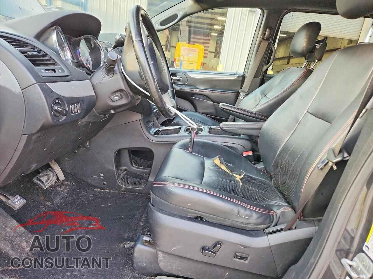DODGE CARAVAN 2011 - 2D4RN7DG9BR697236