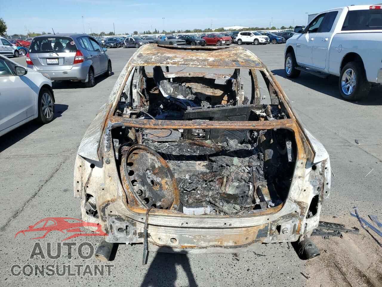 AUDI A6 2013 - WAUGGAFC1DN088953