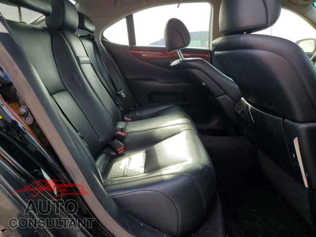 LEXUS LS460 2011 - JTHCL5EF2B5010726