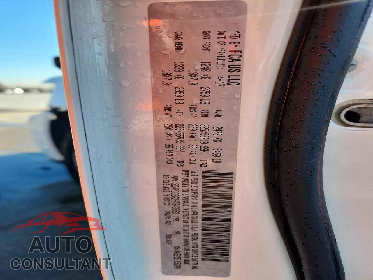 DODGE JOURNEY 2017 - 3C4PDCEG3HT643953