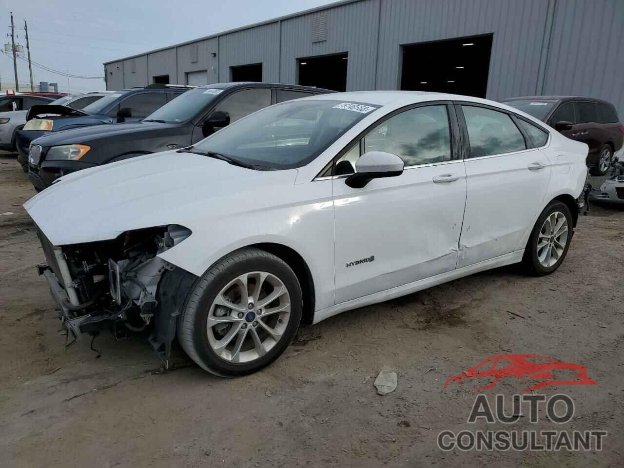 FORD FUSION 2019 - 3FA6P0LUXKR241321