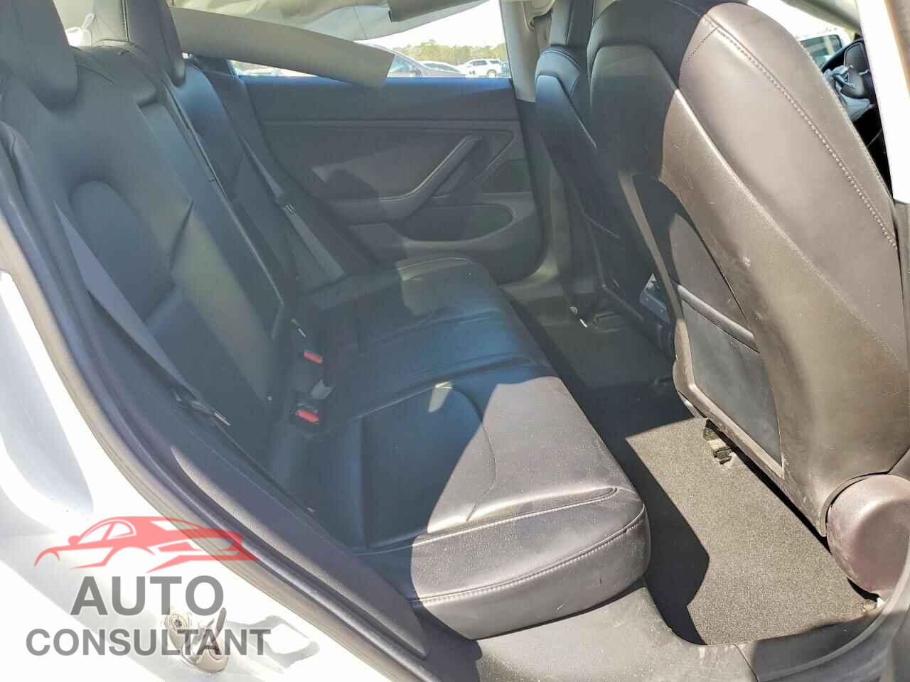 TESLA MODEL 3 2018 - 5YJ3E1EA8JF010624