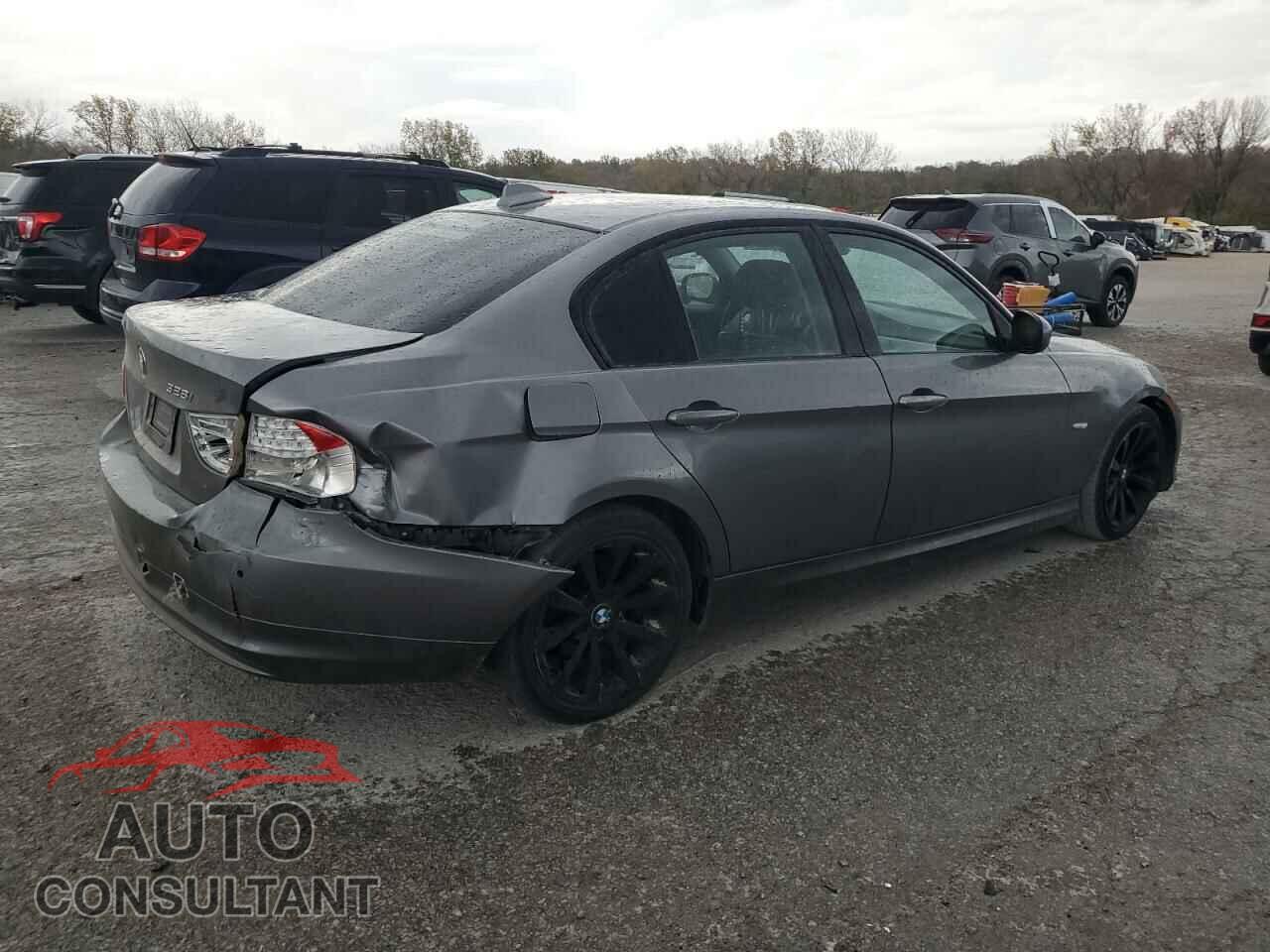 BMW 3 SERIES 2011 - WBAPH7C52BE130596