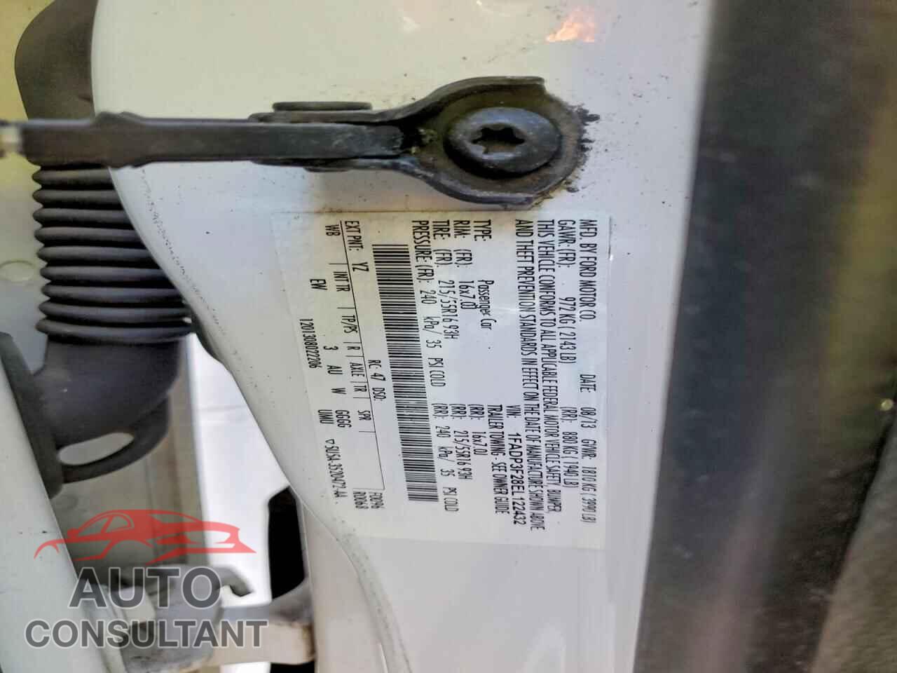 FORD FOCUS 2014 - 1FADP3F28EL122432