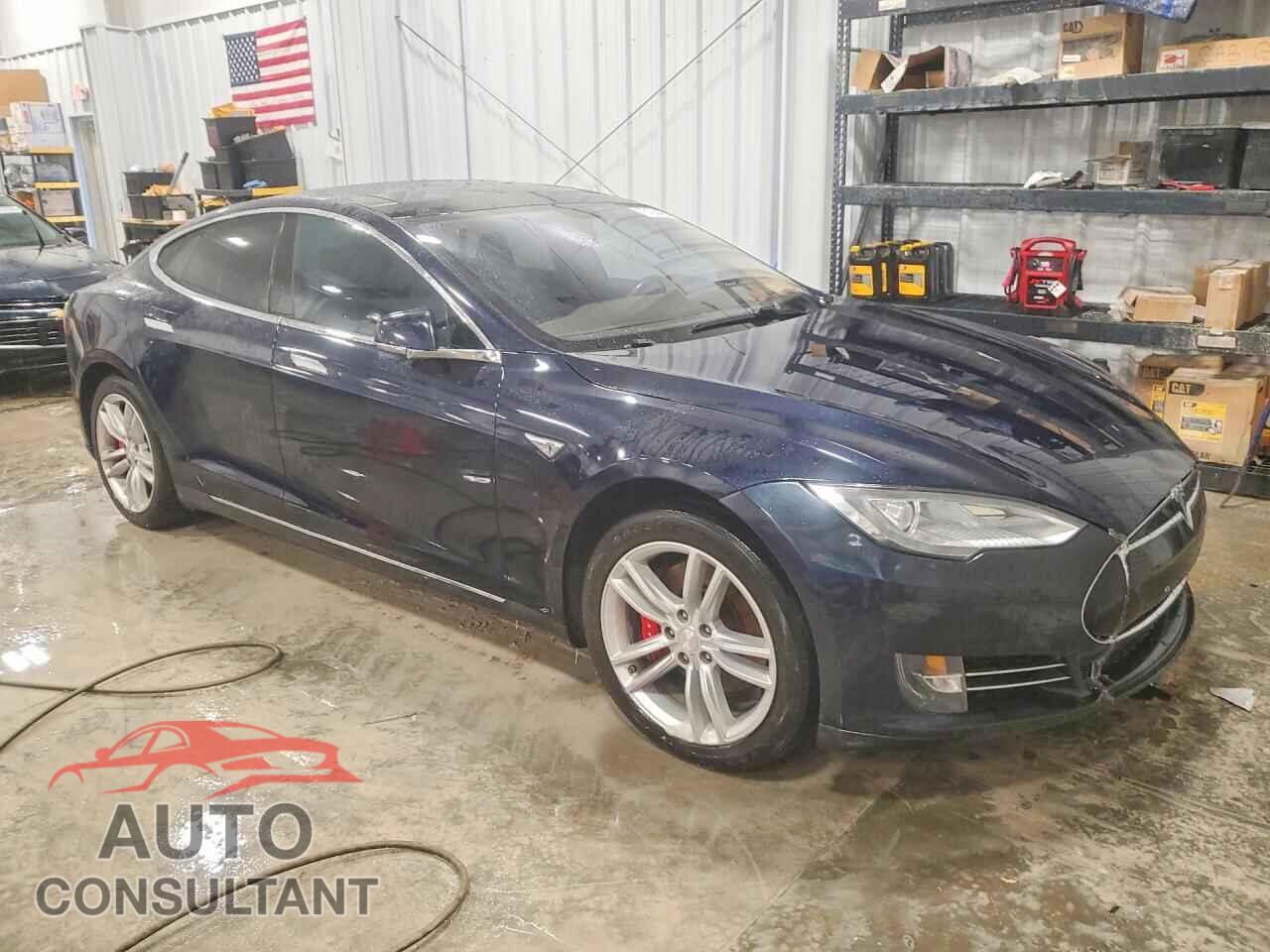 TESLA MODEL S 2014 - 5YJSA1H17EFP47483