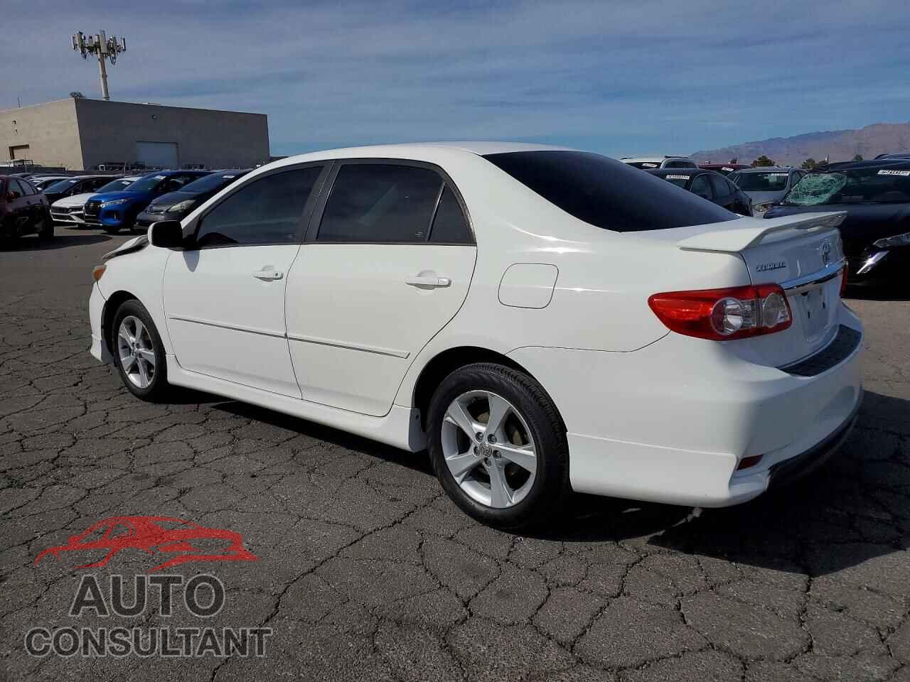 TOYOTA COROLLA 2013 - 5YFBU4EEXDP202820