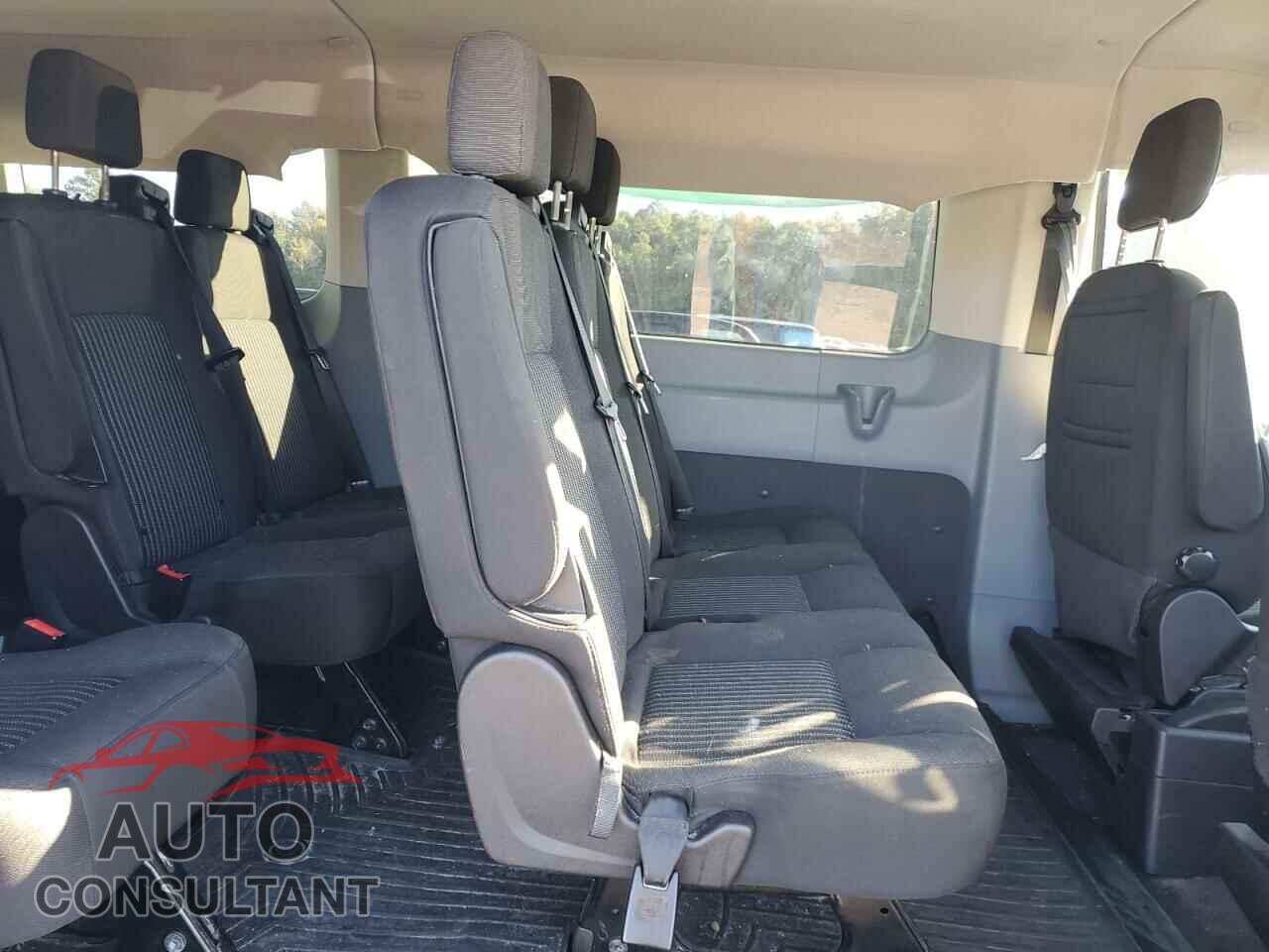 FORD TRANSIT 2018 - 1FBZX2YM0JKB06321