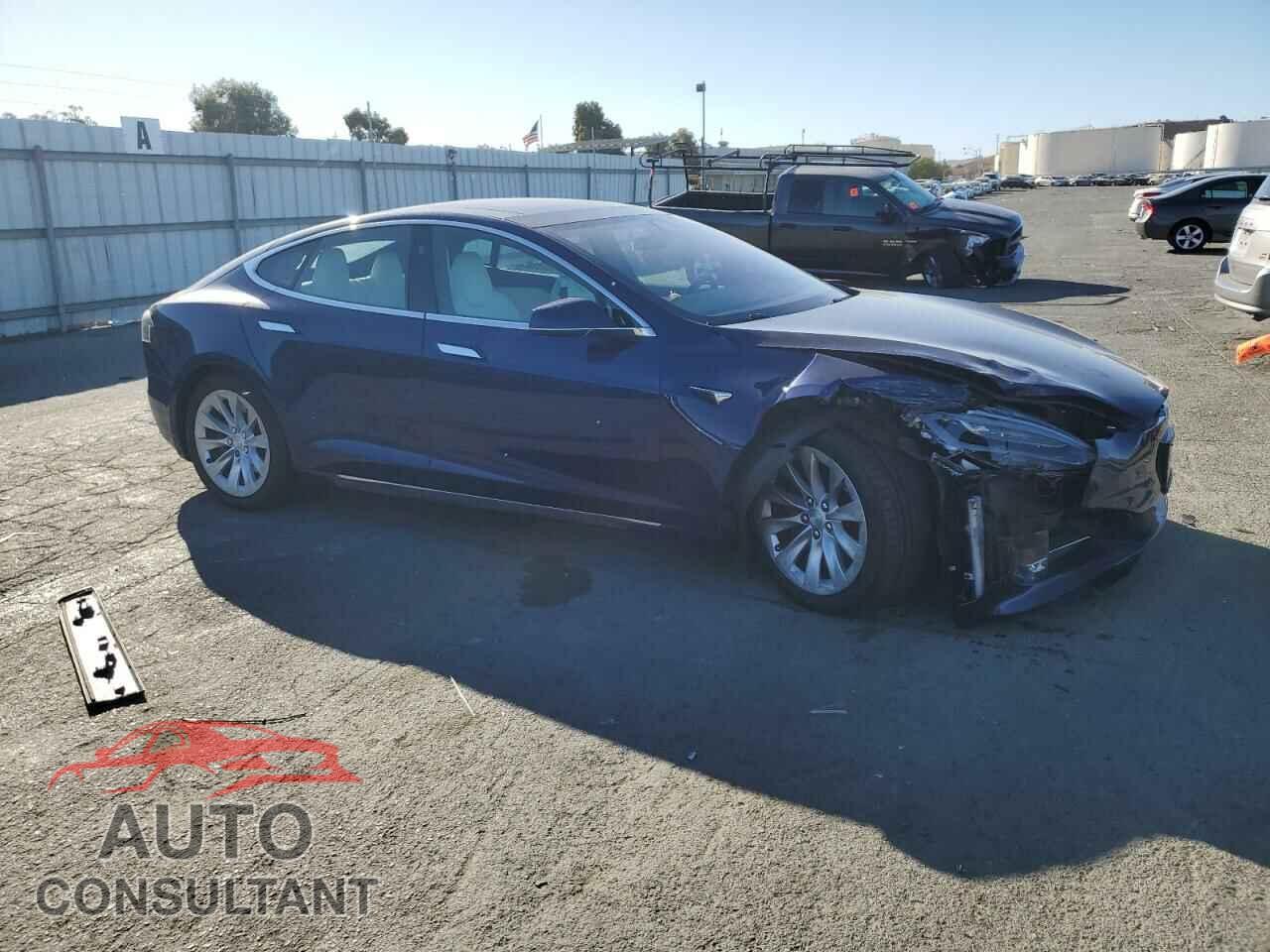 TESLA MODEL S 2018 - 5YJSA1E24JF274309