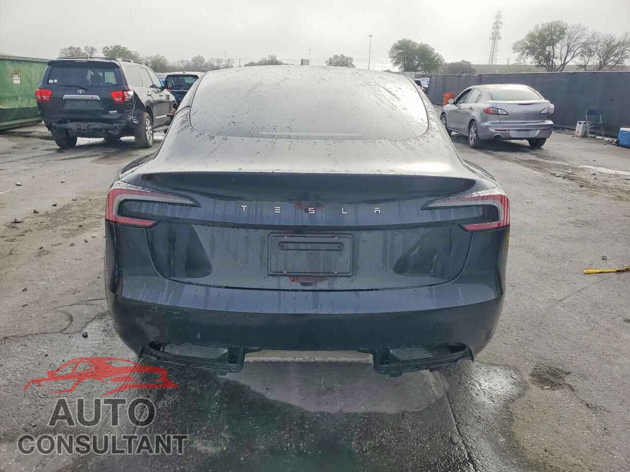 TESLA MODEL 3 2025 - 5YJ3E1EA7SF035175