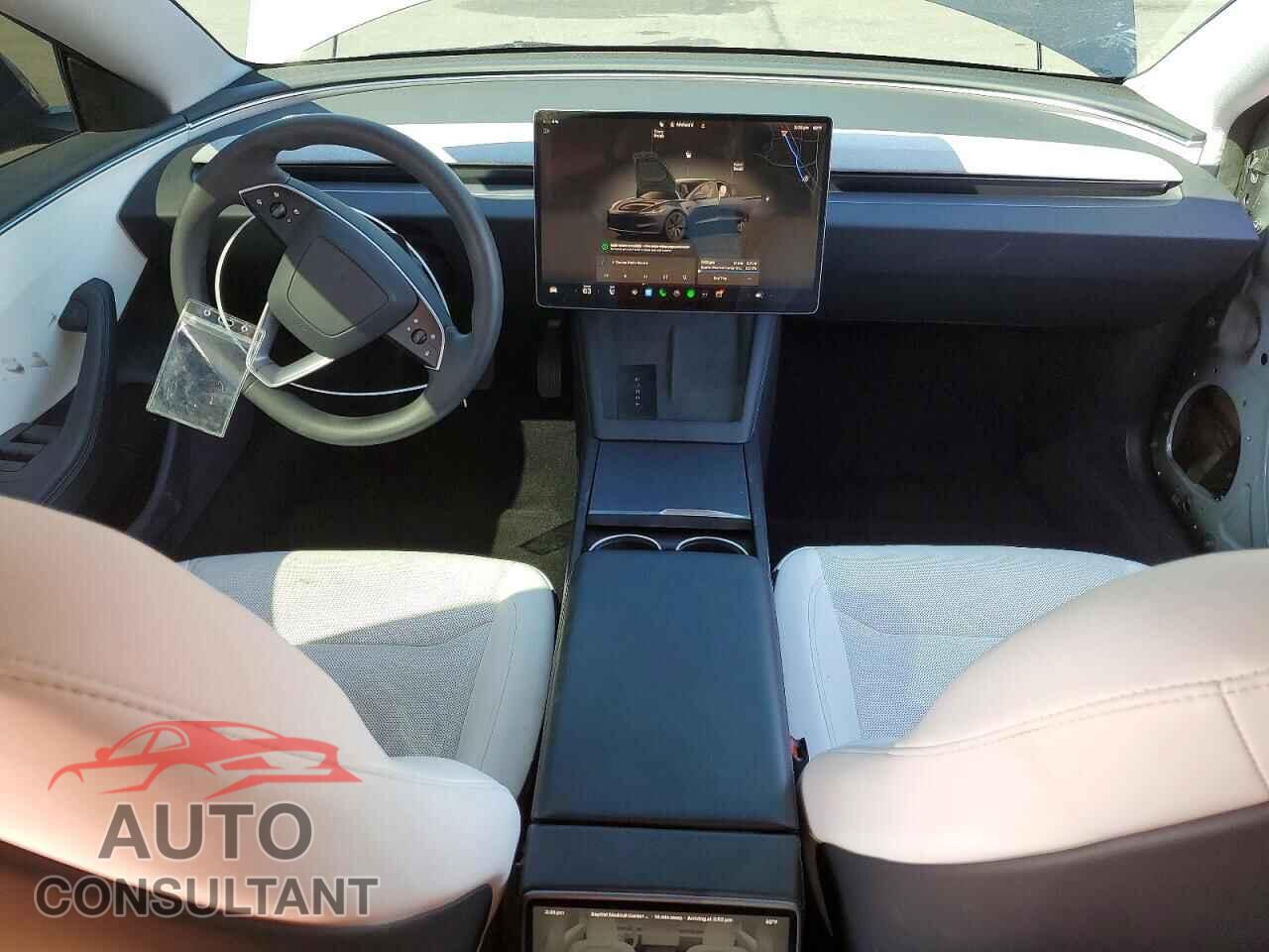 TESLA MODEL 3 2024 - 5YJ3E1EB5RF762009