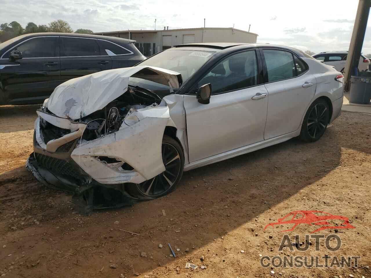 TOYOTA CAMRY 2019 - 4T1B61HKXKU252042