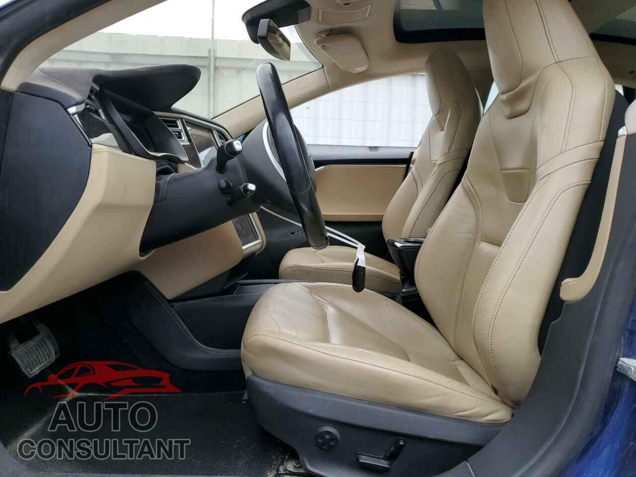 TESLA MODEL S 2015 - 5YJSA1S24FF090094
