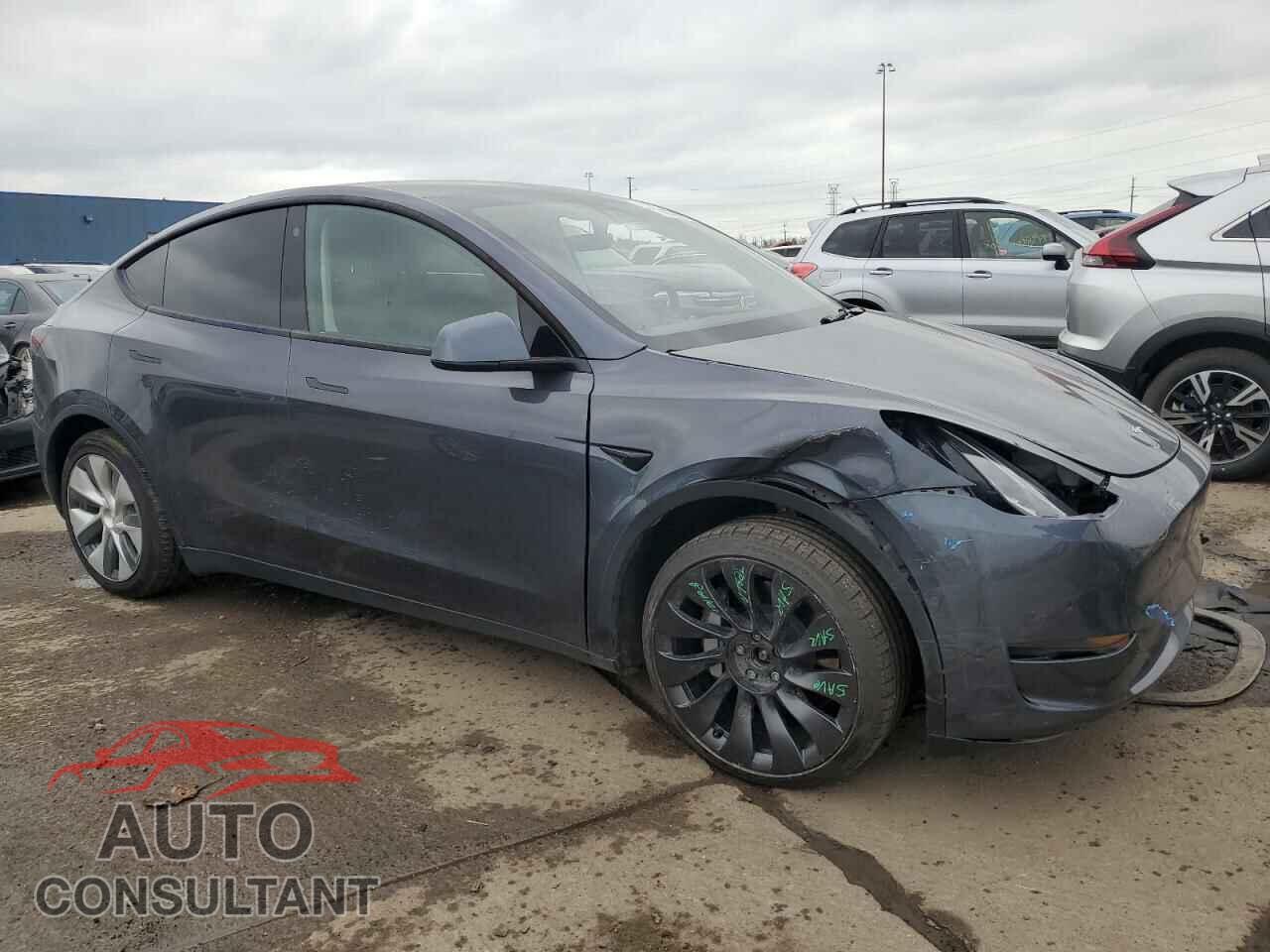TESLA MODEL Y 2021 - 5YJYGDEEXMF086032
