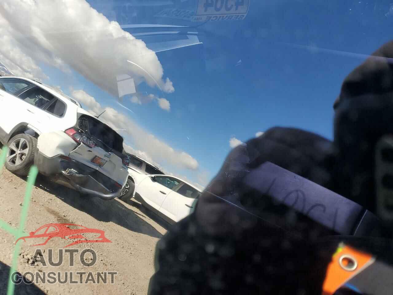 TESLA MODEL 3 2018 - 5YJ3E1EB2JF146806