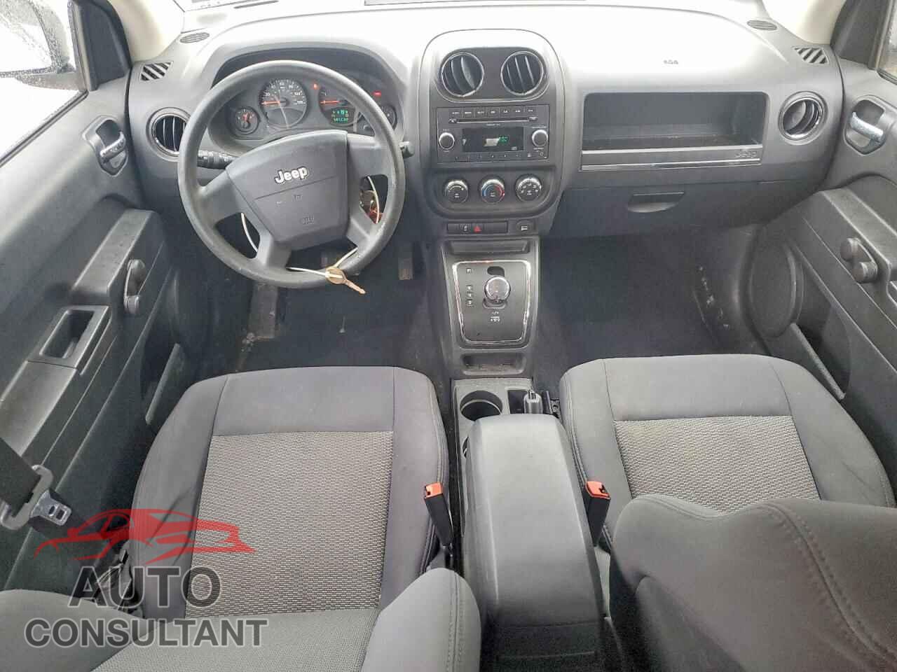 JEEP COMPASS 2010 - 1J4NF4FB3AD520542