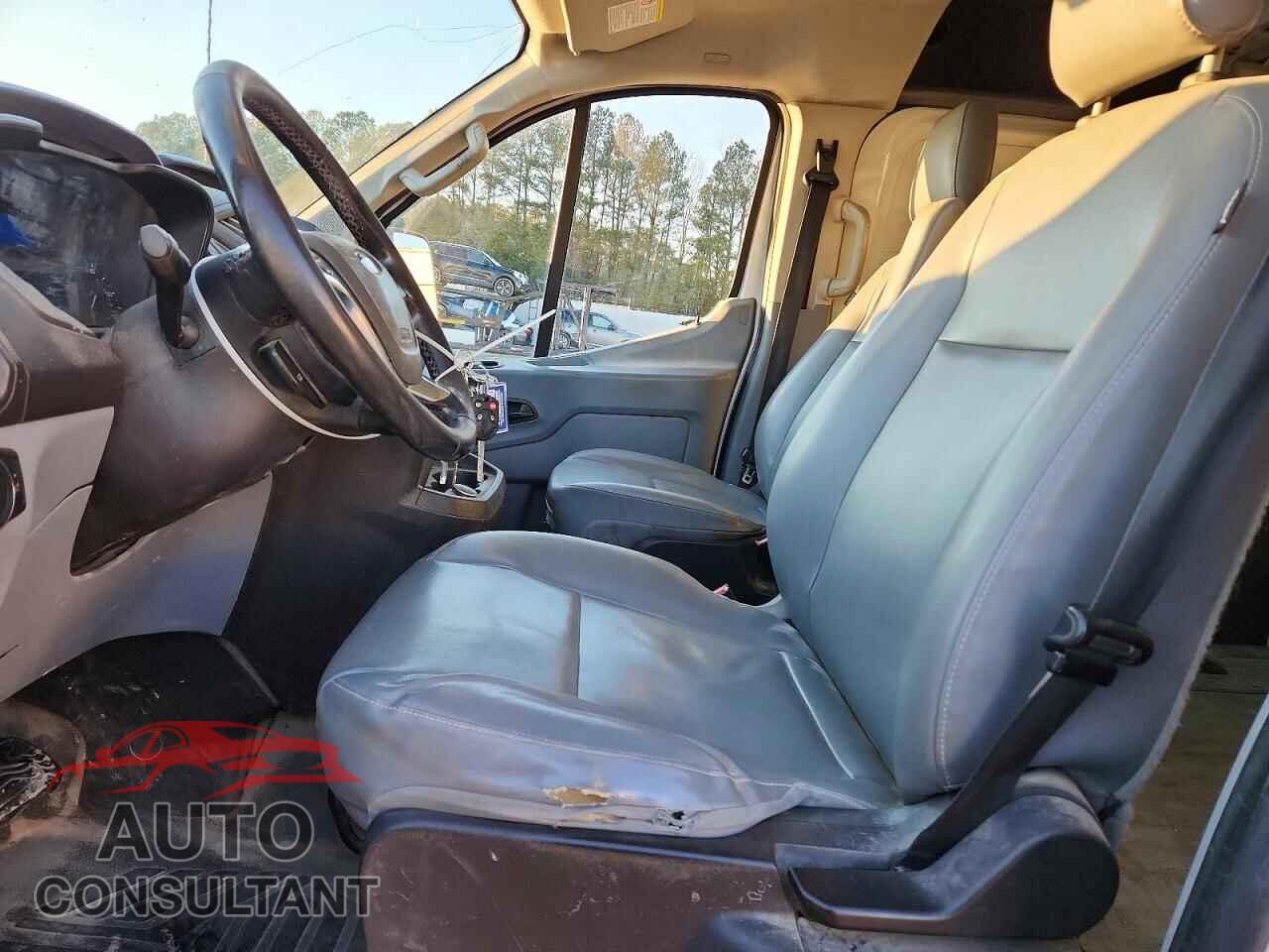 FORD TRANSIT 2017 - 1FTYR1ZMXHKB37130