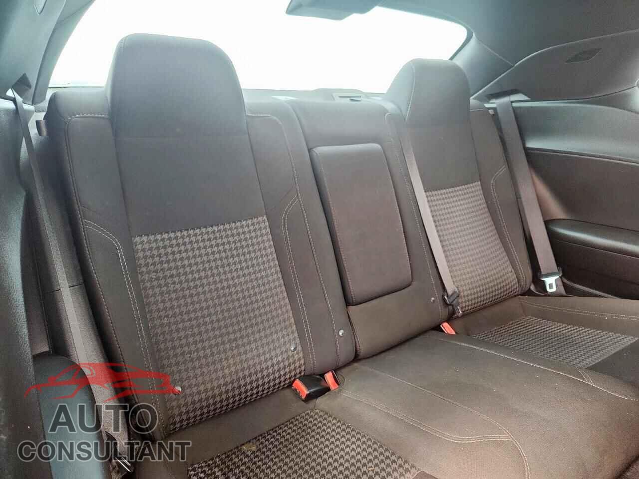 DODGE CHALLENGER 2015 - 2C3CDZAG8FH720706