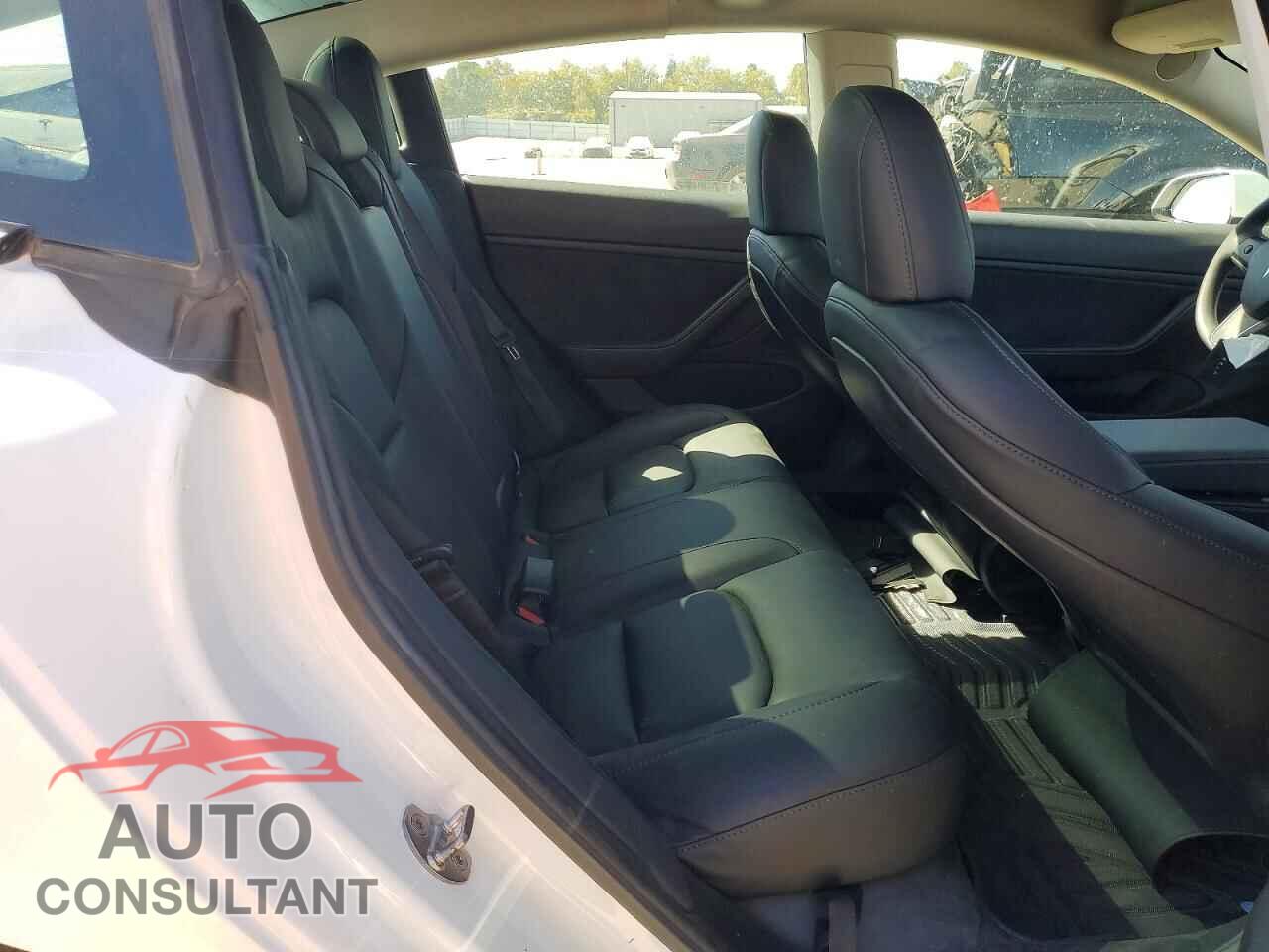 TESLA MODEL 3 2021 - 5YJ3E1EB5MF937884