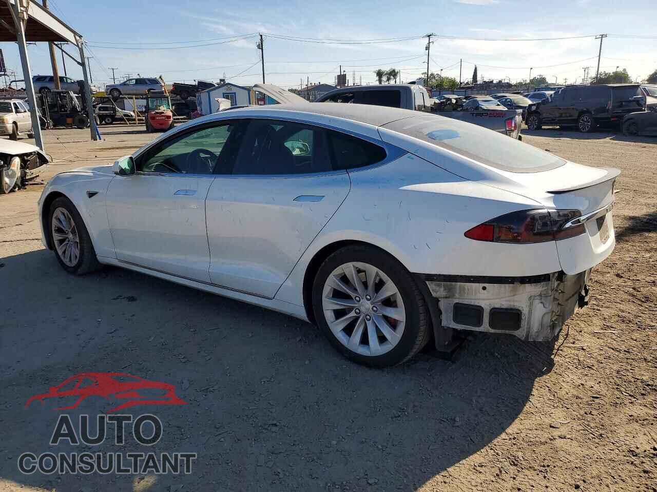 TESLA MODEL S 2020 - 5YJSA1E43LF364975