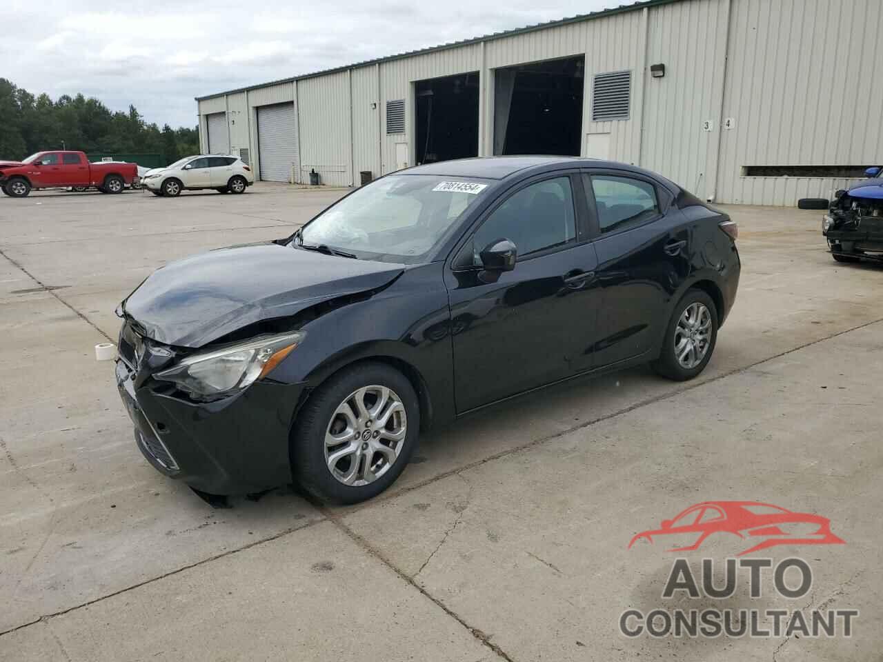 TOYOTA YARIS 2017 - 3MYDLBYVXHY150799