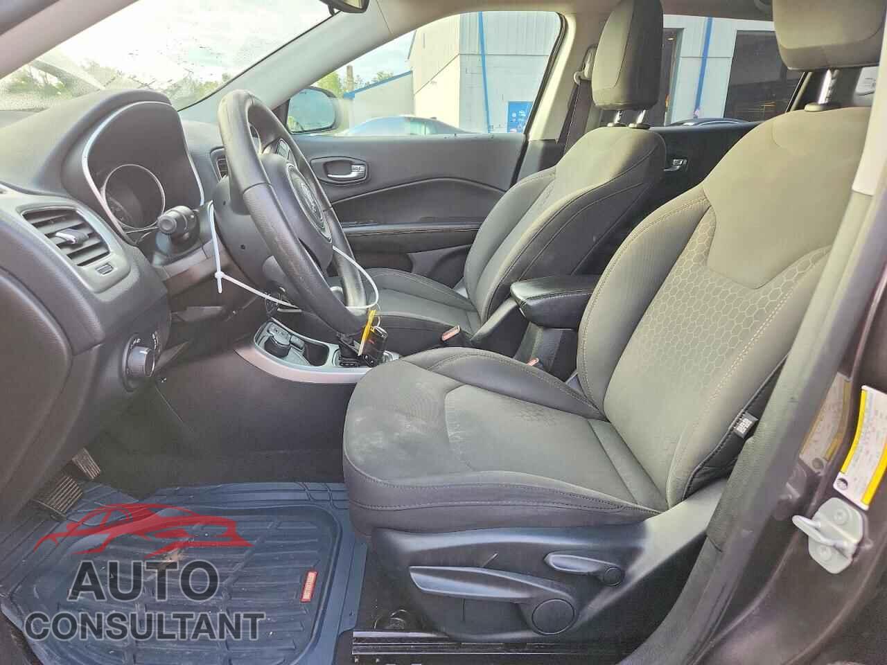 JEEP COMPASS 2019 - 3C4NJDAB2KT703244