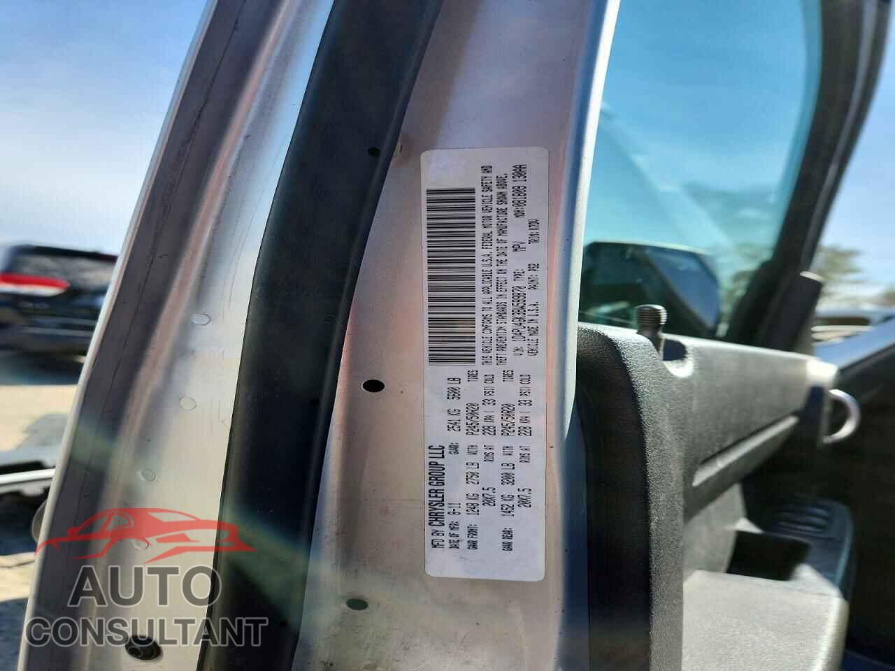 DODGE NITRO 2011 - 1D4PU4GK3BW599870