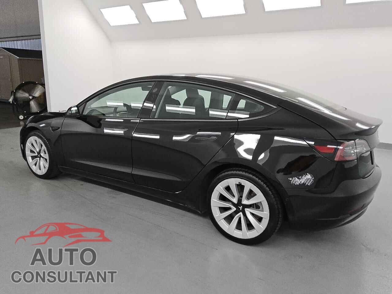TESLA MODEL 3 2022 - 5YJ3E1EA2NF287615