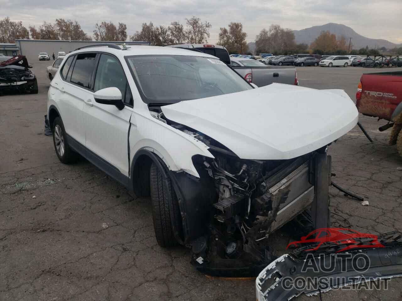 VOLKSWAGEN TIGUAN 2020 - 3VV1B7AXXLM127571