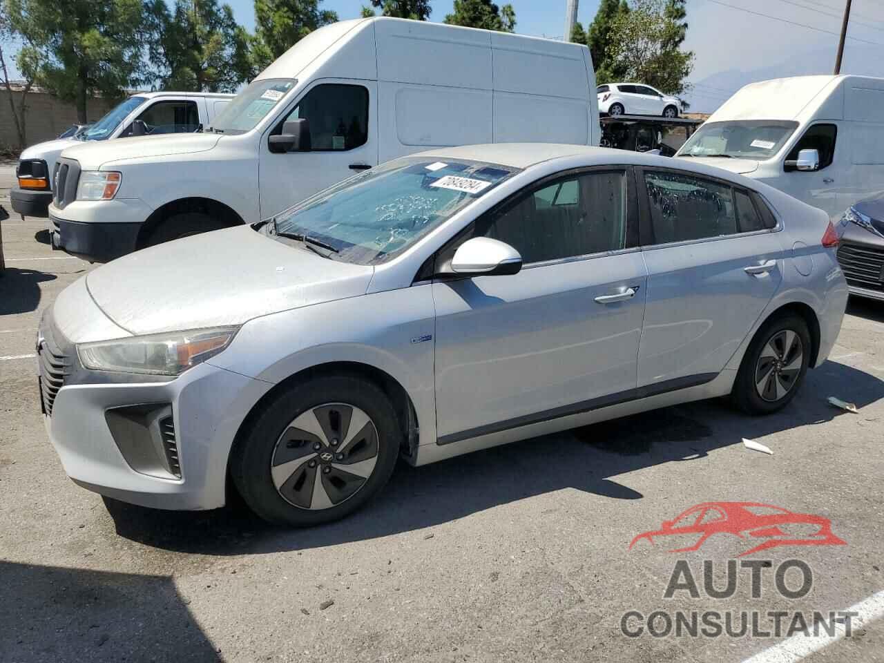 HYUNDAI IONIQ 2017 - KMHC75LC7HU052088