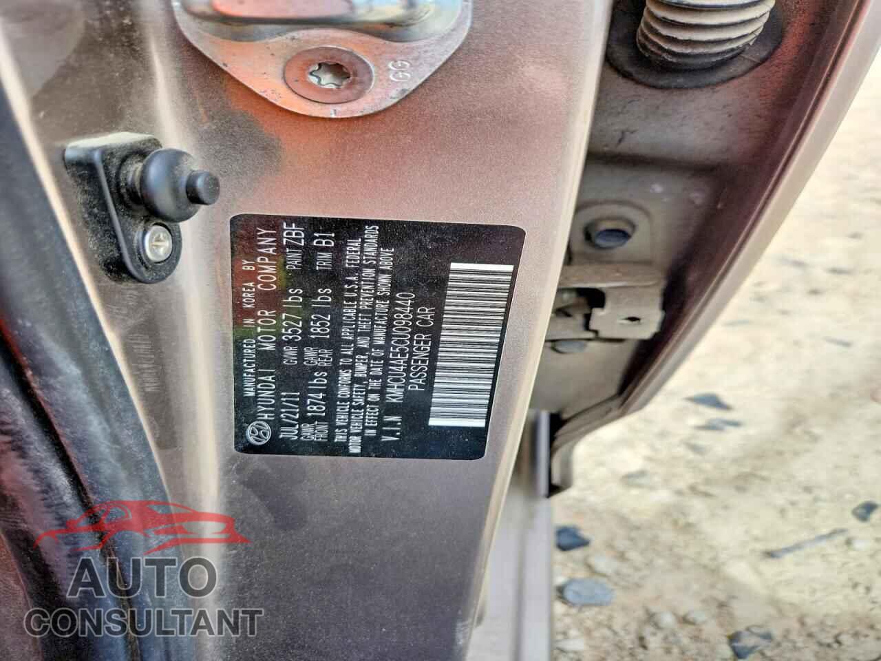 HYUNDAI ACCENT 2012 - KMHCU4AE5CU098440