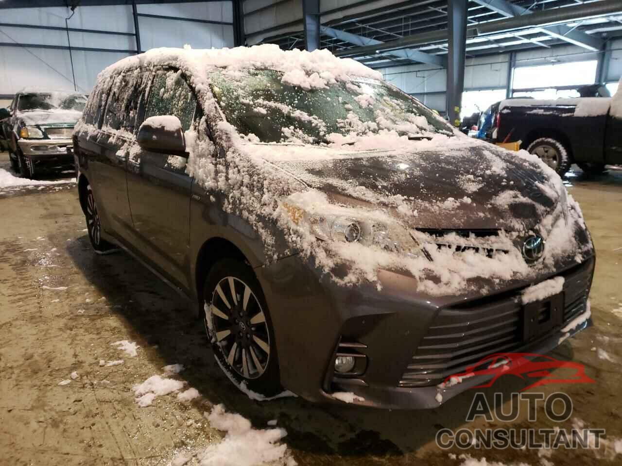 TOYOTA SIENNA 2019 - 5TDDZ3DC5KS224068