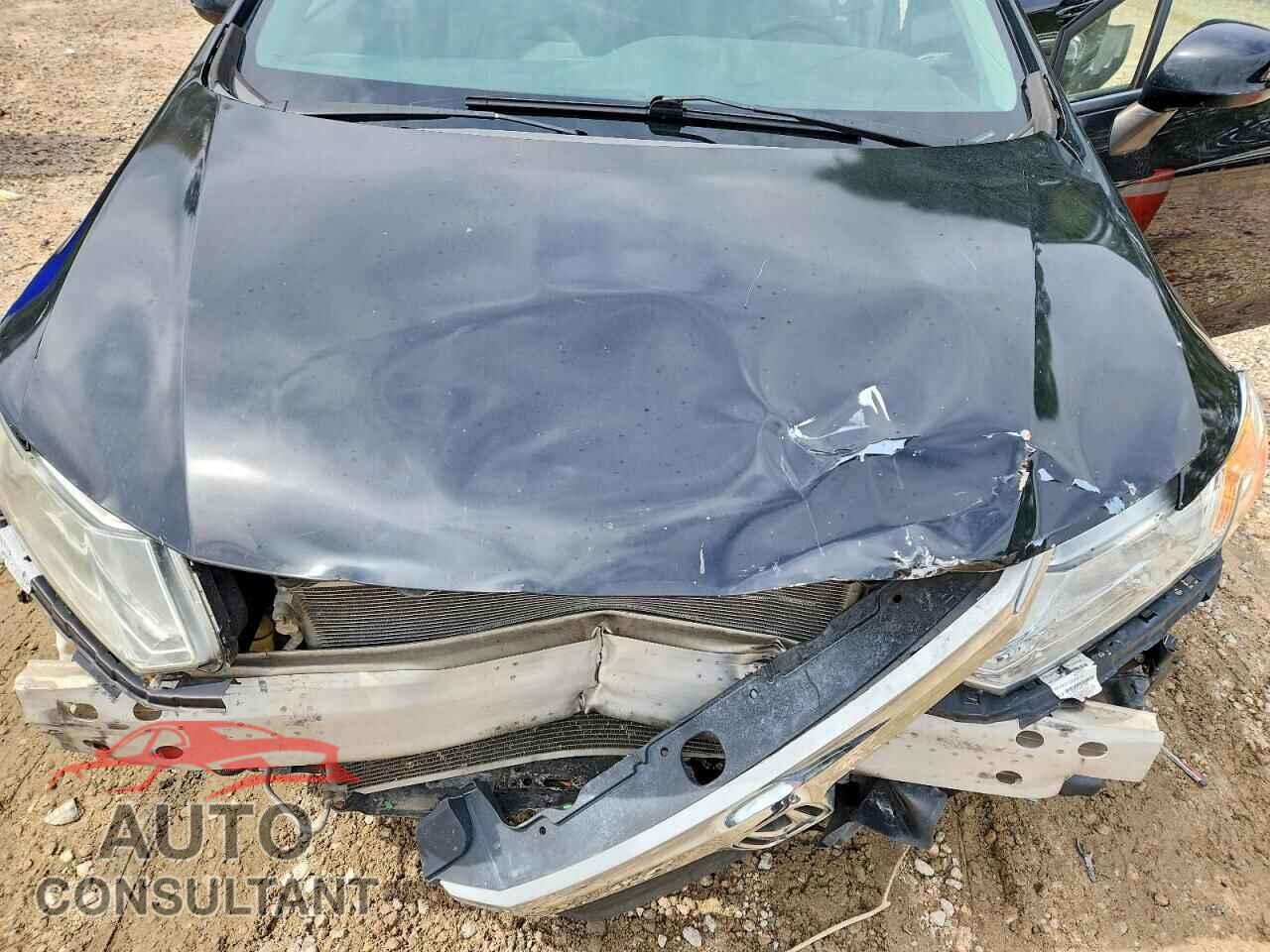 HONDA CIVIC 2012 - 2HGFB2F58CH325497
