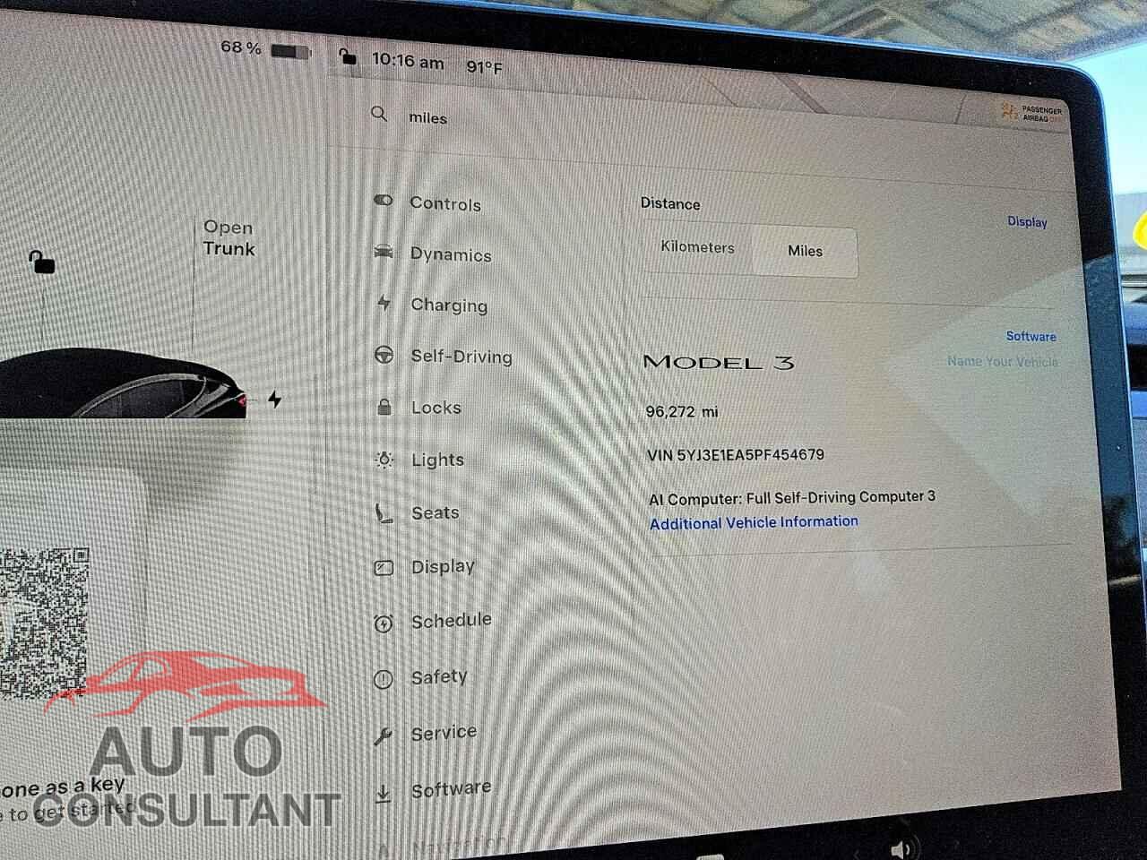TESLA MODEL 3 2023 - 5YJ3E1EA5PF454679
