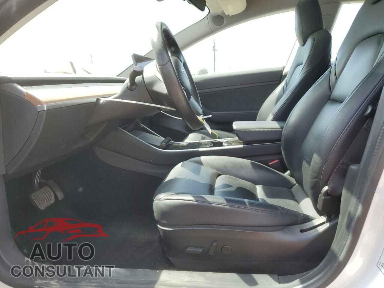 TESLA MODEL 3 2020 - 5YJ3E1EA7LF644932