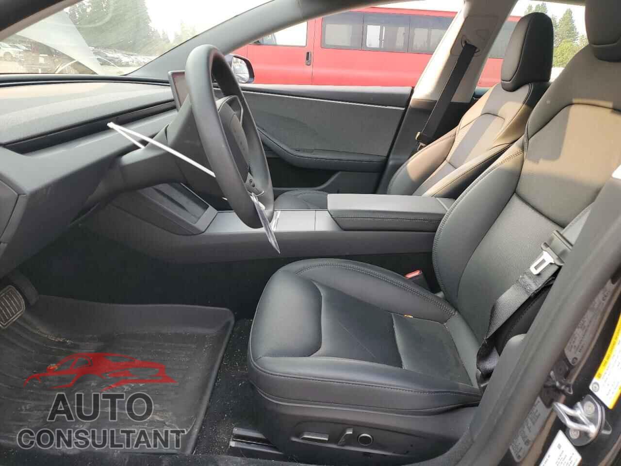 TESLA MODEL 3 2024 - 5YJ3E1EA1RF866116