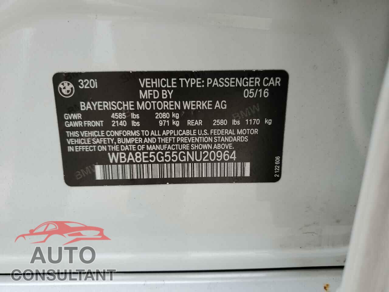 BMW 3 SERIES 2016 - WBA8E5G55GNU20964