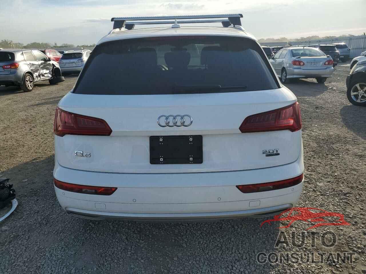 AUDI Q5 2018 - WA1BNAFY6J2083107