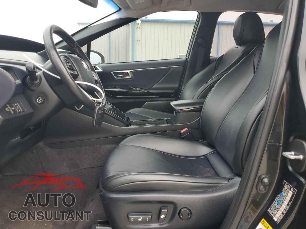 TOYOTA MIRAI 2017 - JTDBVRBD7HA003739