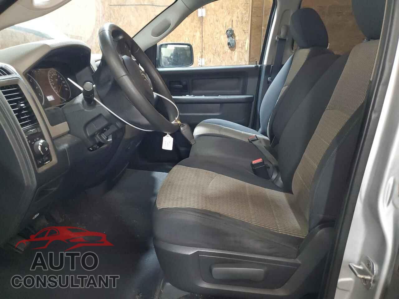 DODGE RAM 1500 2012 - 1C6RD7FT5CS164740