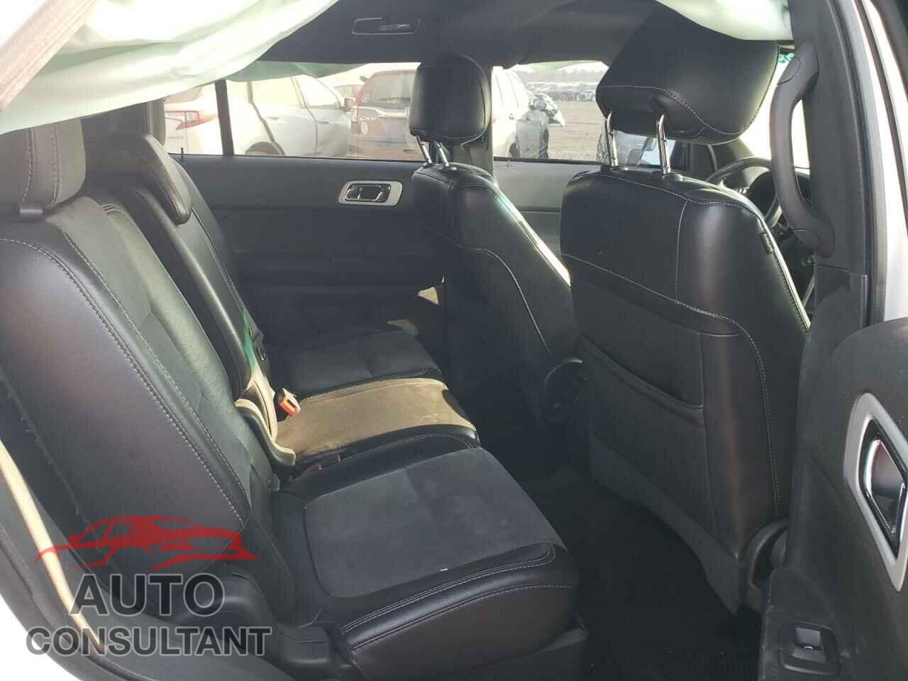 FORD EXPLORER 2015 - 1FM5K8D88FGA22497