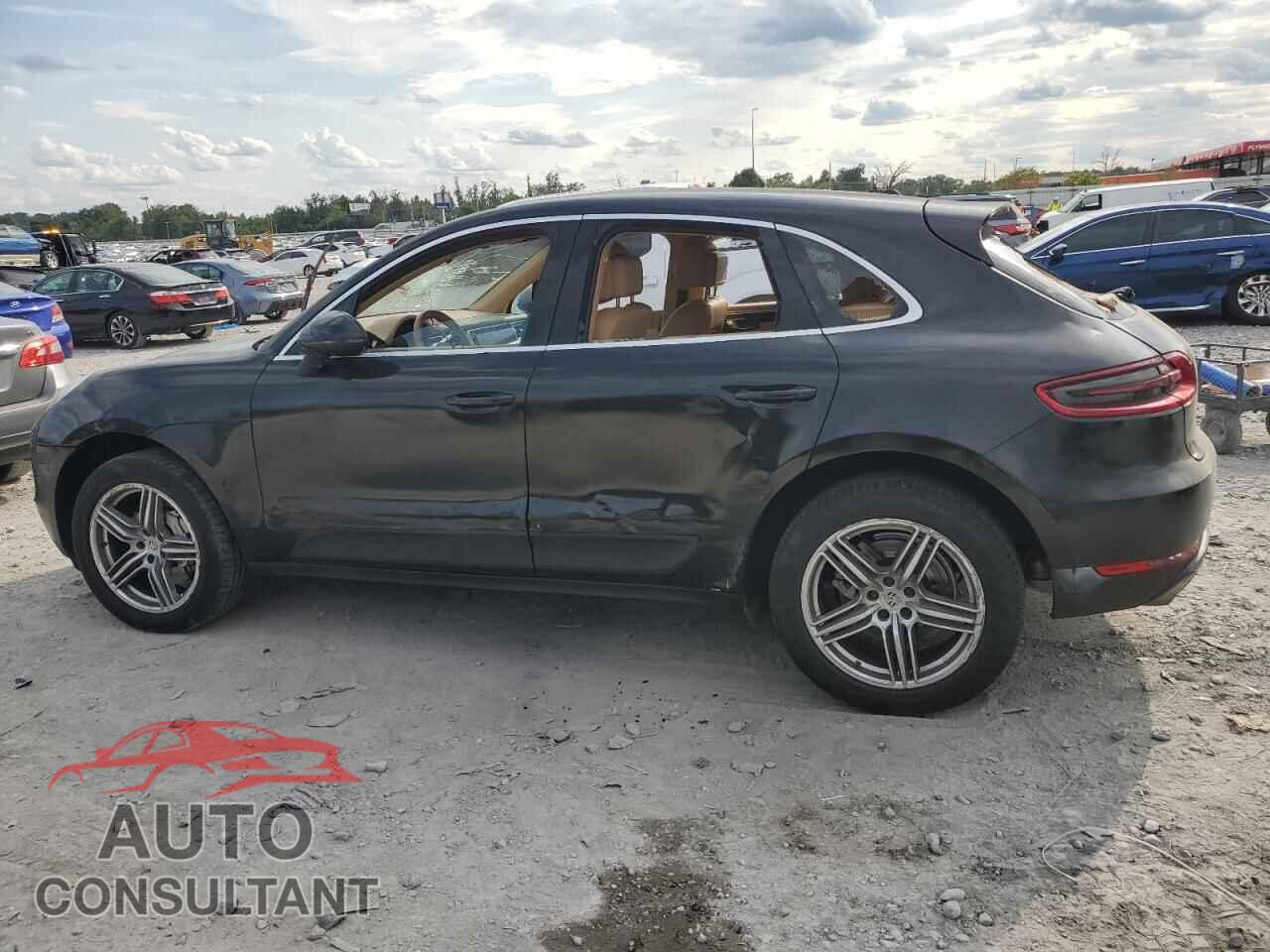 PORSCHE MACAN 2016 - WP1AB2A52GLB50168