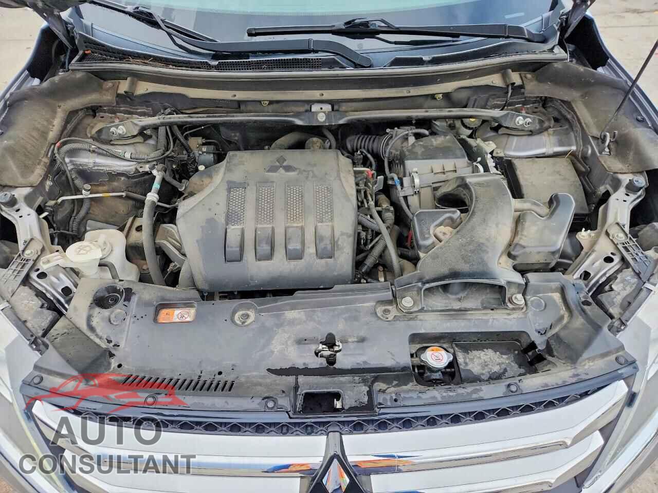 MITSUBISHI ECLIPSE 2018 - JA4AT5AA7JZ065452