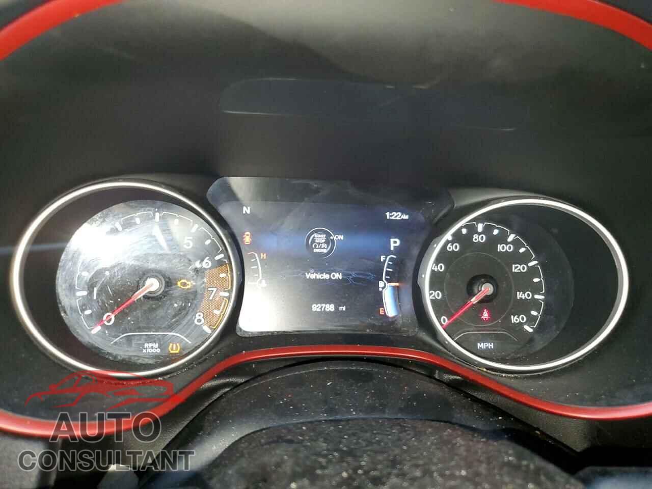 JEEP COMPASS 2018 - 3C4NJDDB3JT307771