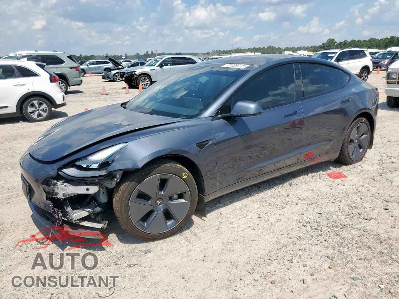 TESLA MODEL 3 2022 - 5YJ3E1EB3NF121239