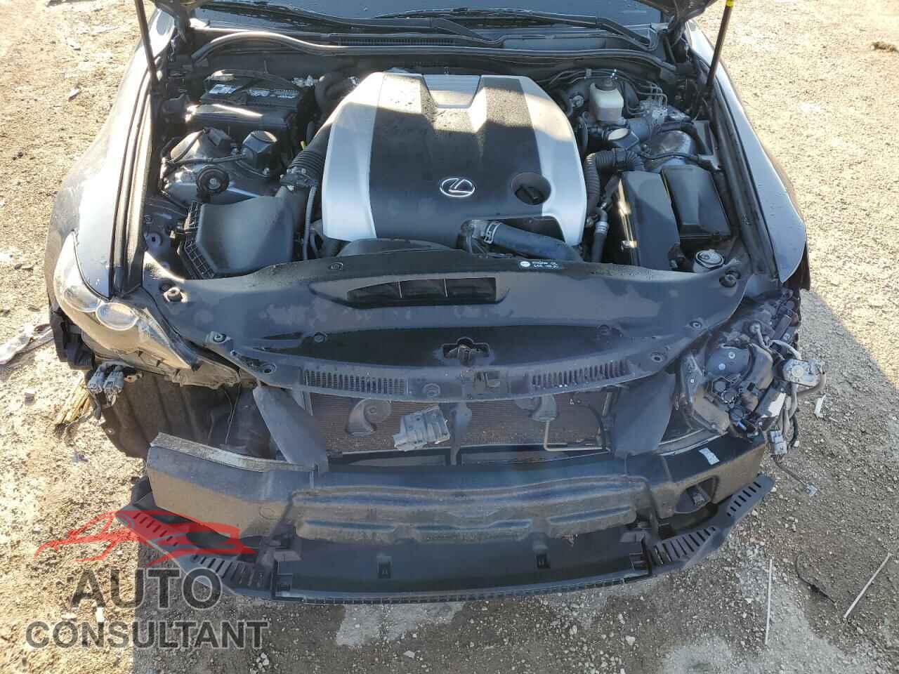 LEXUS IS 2014 - JTHCE1D23E5004200