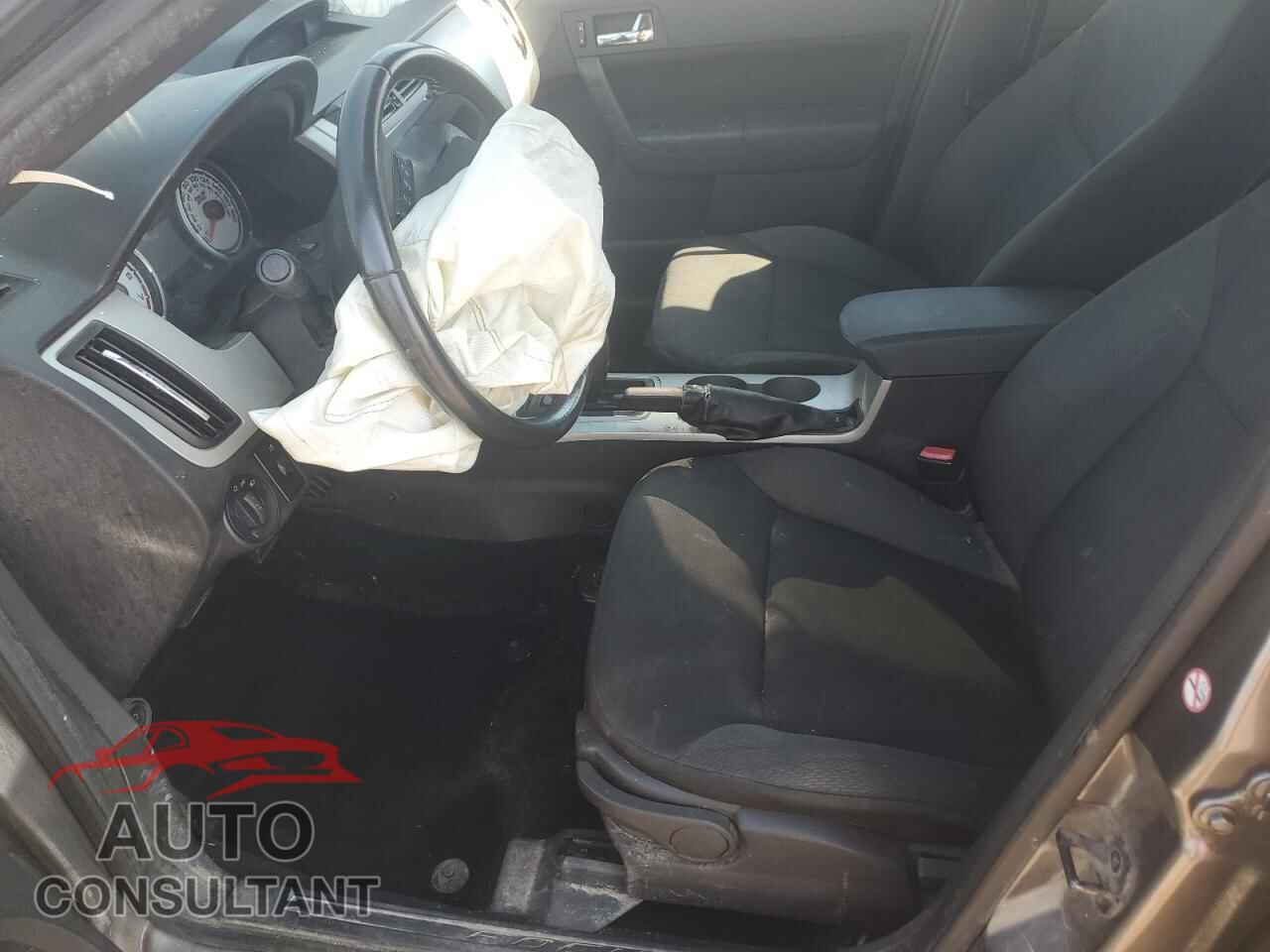 FORD FOCUS 2011 - 1FAHP3GN9BW109161