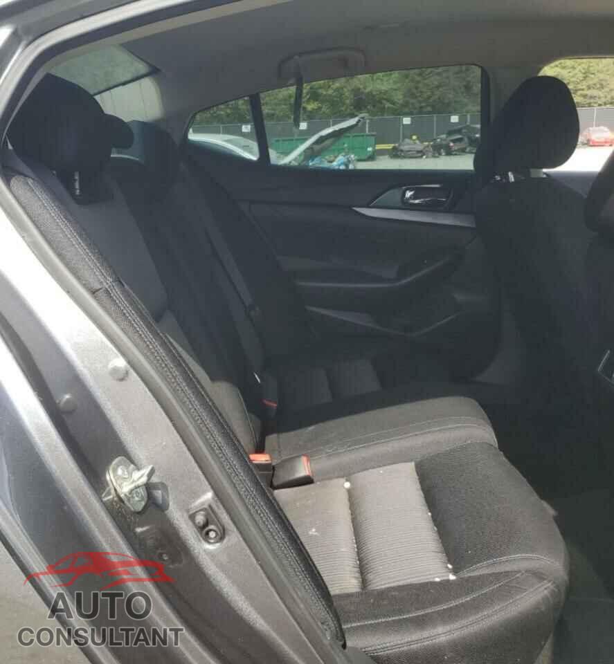 NISSAN MAXIMA 2017 - 1N4AA6AP1HC388601